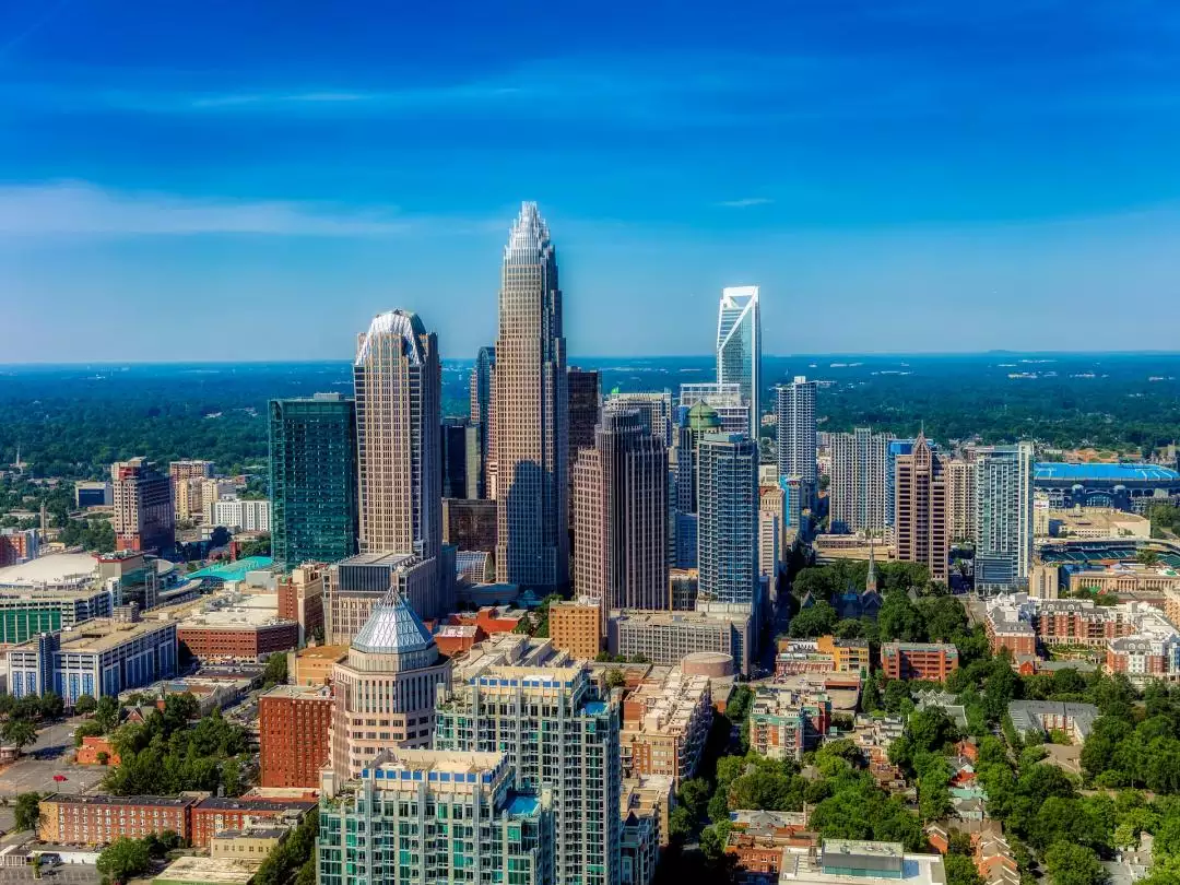 Charlotte North Carolina image by 1778011 from Pixabay